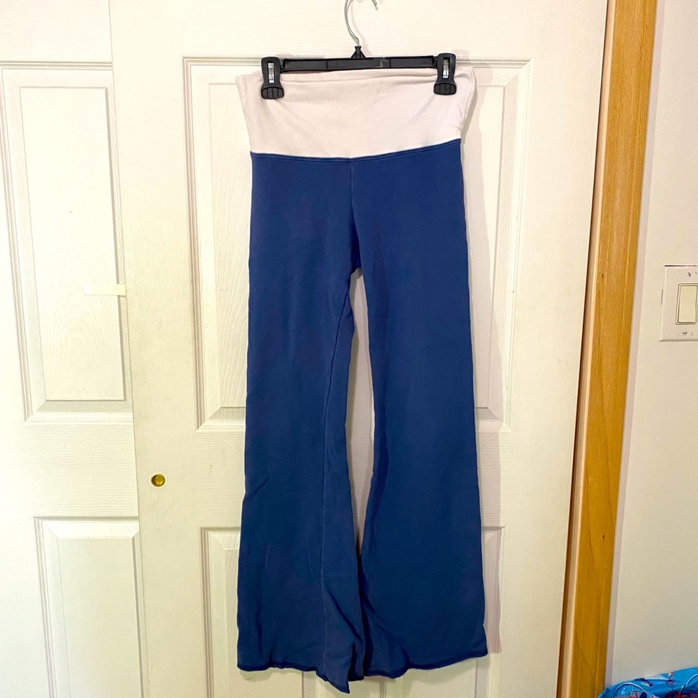 Solo Yoga Pants
